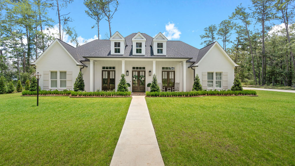 Exterior of a custom home by Hurley Homes LLC in Louisiana